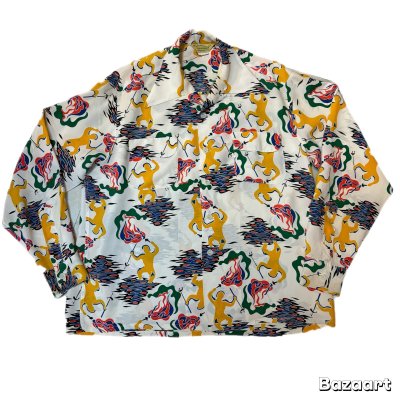 画像1: 40's Montgomery Ward　"CALIFORNIA"　「ABSTRACT　SPEAR　FISHERMAN　PATTERN」　LONG SLEEVE　RAYON　HAWAIIAN　SHIRTS　WHITE　SIZE：M　ON BOOK !!