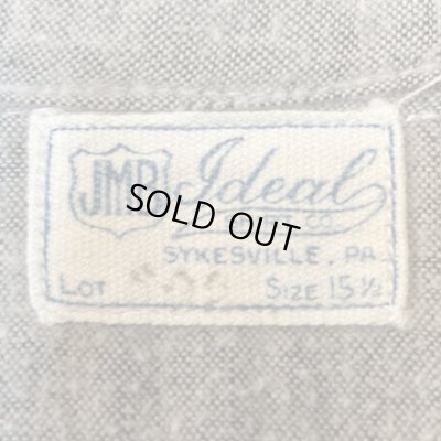 画像2: -30's "IDEAL　SHIRT　CO.” 　PULL OVER　GRAY　COTTON　FLANNEL　SHIRTS　WITH　CHIN STRAP　AND　METAL BUTTON　SPECIAL !!　good condition !!　good size !!