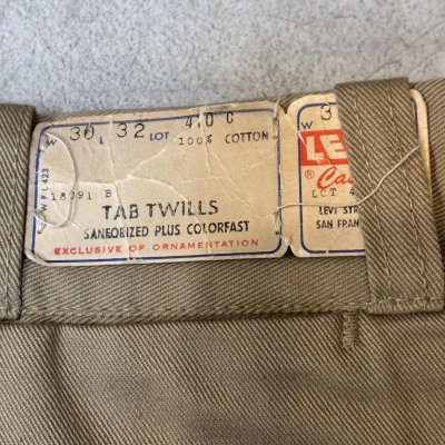 画像4: 50's- DEAD STOCK　WITH　FLASHER　”LEVI'S　Casuals”　CHINO　PANTS　SIZE表記　W 30 × L 32　good making !!