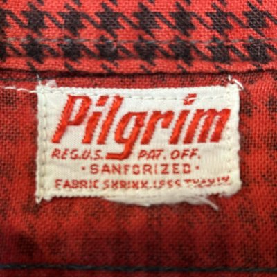 画像2: 40's "PILGRIM"　千鳥格子 CHECK　PATTERN　PRINTED　COTTON　FLANNEL　SHIRTS　マチ付き　BLACK × BURGUNDY　SIZE:実寸 M