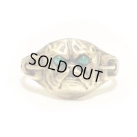 ”BULLDOG” MOTIF BRASS RING WITH GREEN EYES　18号　