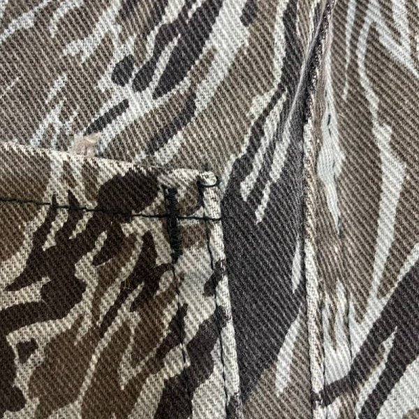 画像10: 80's "RANGER"　REVERSIBLE　2 WAYS　TIGER STRIPE CAMO.　PRINTED　JACKET (10)