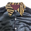 画像6: 50's　”ZEBRA　PATTERN”　「BURGUNDY CORDUROY　×　BLACK SATIN」　REVERSIBLE　JACKET　SIZE表記：44　SPECIAL !!　 (6)