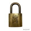 画像3: OLD　”LOUIS VUITTON”　BRASS　PADLOCK　（PARIS表記なし） (3)