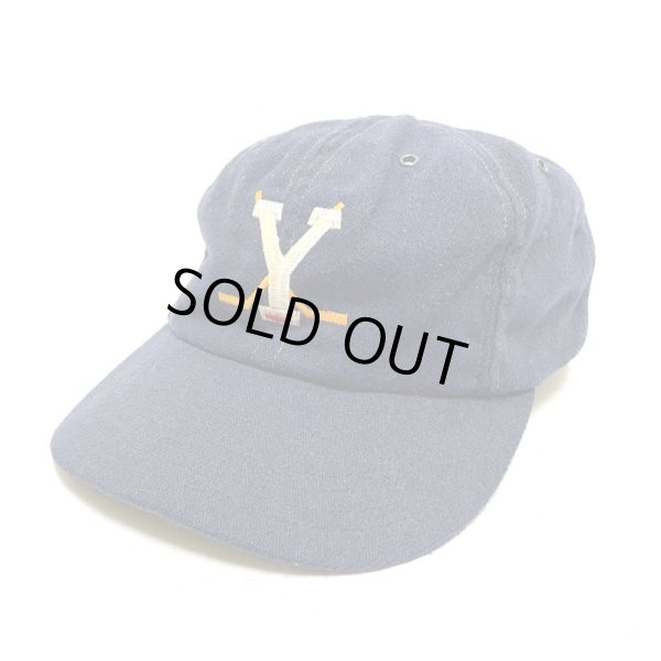 画像1: 60's "YALE UNIVERSITY"　　HOCKEY CLUB　　BASEBALL CAP　NAVY × WHITE　 (1)