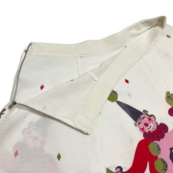 画像6: 50's CIRCLE　POODLE SKIRT　with CLOWNS ON FRONT　and HARLEQUIN DIAMOND　　ON BOOK ！！ (6)