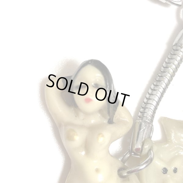 画像6: 60's DEAD STOCK　"NUDE & PEEPING GUY in THE MERMAID"　CHARM (6)