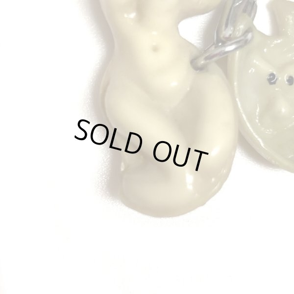 画像7: 60's DEAD STOCK　"NUDE & PEEPING GUY in THE MERMAID"　CHARM (7)