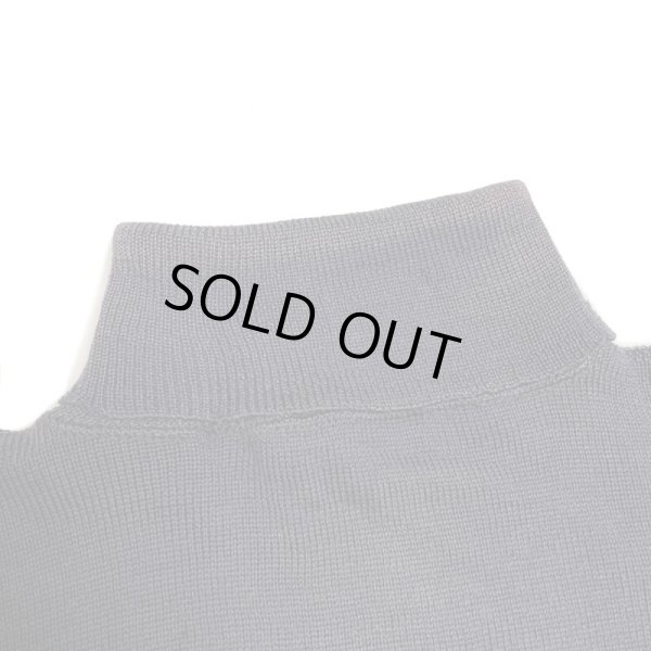 画像7: 〜1920's VERY OLD　TURTLENECK　WOOL KNIT　WITH FELT PATCH (7)